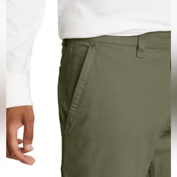 Eddie Bauer Men's Canvas Utility Pant - Picture 4 of 6